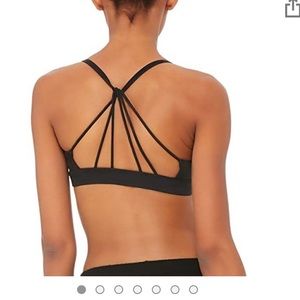 Women’s Sports Bra Strappy Halter Crisscross